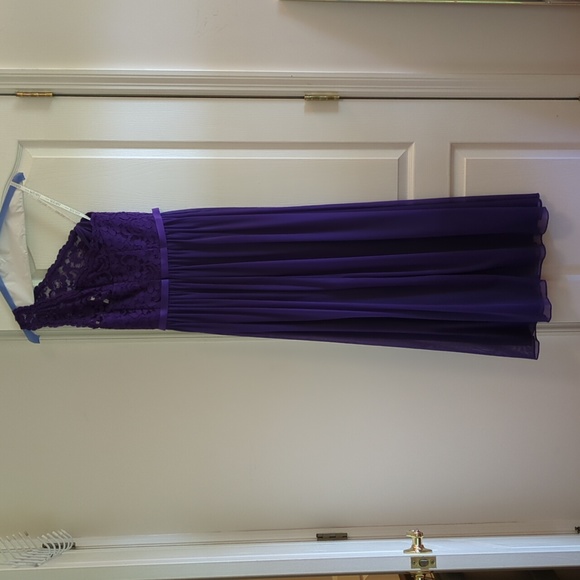 David's Bridal Regency - CELEBRATE DB STUDIO one shoulder - Picture 2 of 6